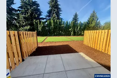 200 Gwinn St E, Monmouth, OR 97361 - Photo 26