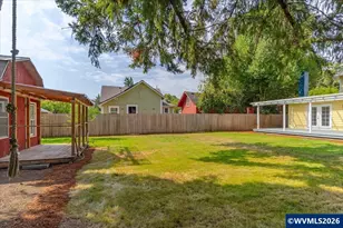 1068 SW Hayter St, Dallas, OR 97338 - Photo 42