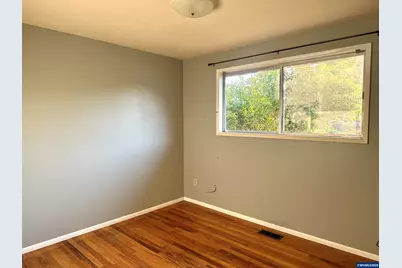 2205 NW Garryanna St, Corvallis, OR 97330 - Photo 10