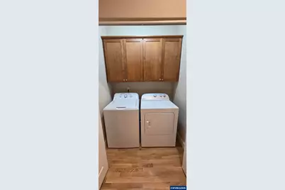 211 Silver Unit I St, Silverton, OR 97381 - Photo 8
