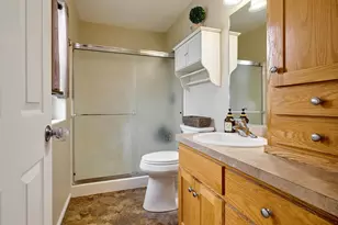 6224 Elena St NE, Albany, OR 97321 - Photo 18