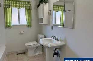 665 Oak St, Aumsville, OR 97325 - Photo 8