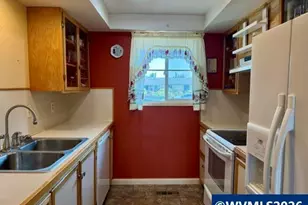 665 Oak St, Aumsville, OR 97325 - Photo 4