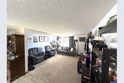 2514 Pine Ln SE, Albany, OR 97322 - Photo 2