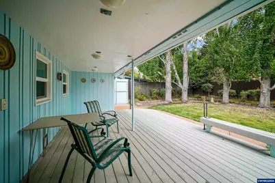 2030 21st St NE, Salem, OR 97301 - Photo 32