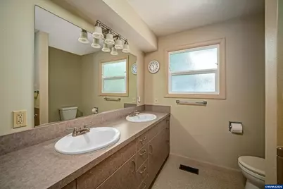2030 21st St NE, Salem, OR 97301 - Photo 30