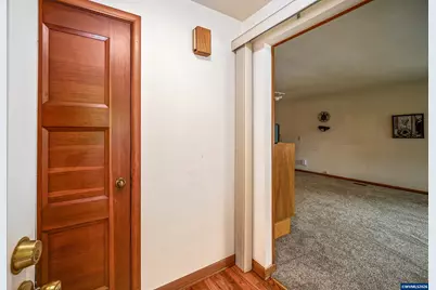 2030 21st St NE, Salem, OR 97301 - Photo 6