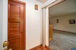 2030 21st St NE, Salem, OR 97301 - Photo 6