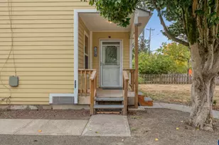 1118 Park Ave NE, Salem, OR 97301 - Photo 4