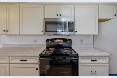 474 E Clackamas Cir, Woodburn, OR 97071 - Photo 20