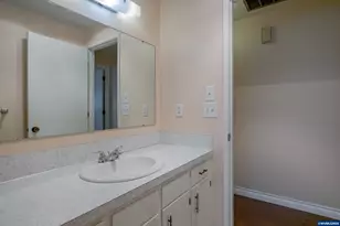474 E Clackamas Cir, Woodburn, OR 97071 - Photo 34