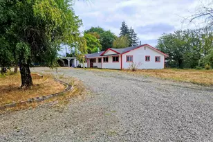 40200 Providence Dr, Scio, OR 97374 - Photo 2