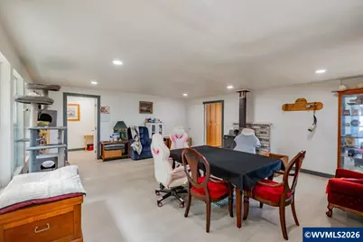 40200 Providence Dr, Scio, OR 97374 - Photo 16