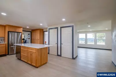 40200 Providence Dr, Scio, OR 97374 - Photo 8