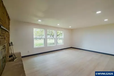 40200 Providence Dr, Scio, OR 97374 - Photo 12