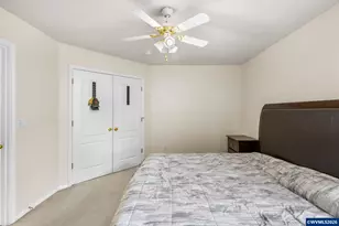 400 Hickory Ct, Lyons, OR 97358 - Photo 24