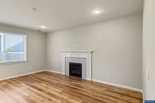 7177 SE Sarah Dr, Corvallis, OR 97330 - Photo 8