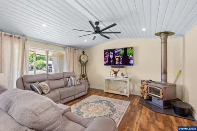1385 River Bend Rd NW, Salem, OR 97304 - Photo 40