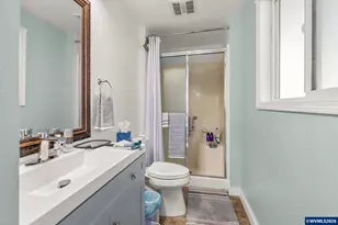 1385 Riverbend Rd NW, Salem, OR 97304 - Photo 14