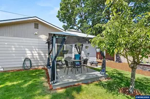 1385 Riverbend Rd NW, Salem, OR 97304 - Photo 48