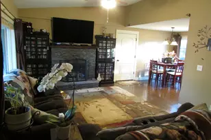 360 Cindy Ln NW, Mount Angel, OR 97362 - Photo 8