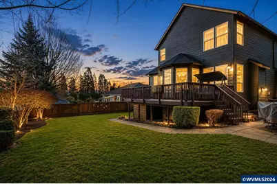 1401 Ranier Lp NW, Salem, OR 97304 - Photo 4