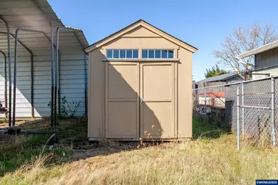 885 W Carolina St, Lebanon, OR 97355 - Photo 20