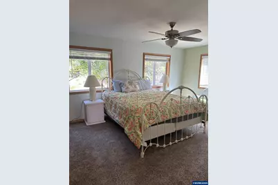 2701 NW Parker Av, Waldport, OR 97394 - Photo 8