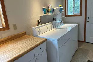 2701 NW Parker Ave, Waldport, OR 97394 - Photo 18