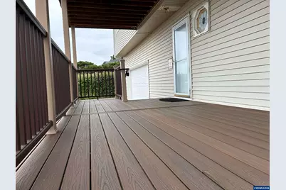 2701 NW Parker Av, Waldport, OR 97394 - Photo 2