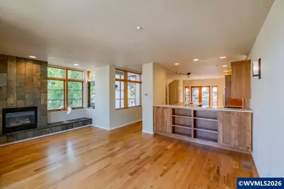 1892 Cousteau Lp SE, Salem, OR 97302 - Photo 16