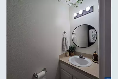 4535 Comfort Valley Wy NE, Salem, OR 97305 - Photo 16
