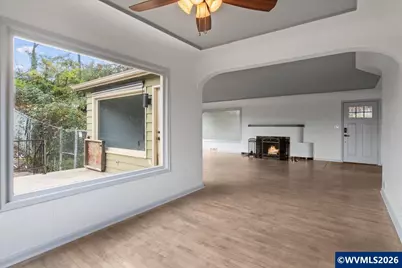900 Cascade Dr NW, Salem, OR 97304 - Photo 10