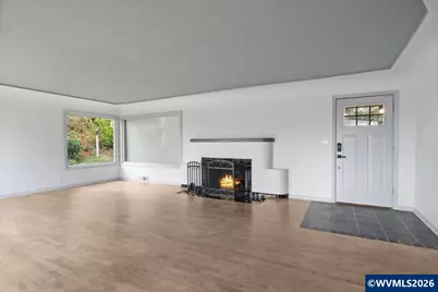 900 Cascade Dr NW, Salem, OR 97304 - Photo 8
