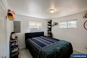 690 24th St SE, Salem, OR 97301 - Photo 14