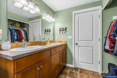 12600 Meadow Ln, Monmouth, OR 97361 - Photo 26