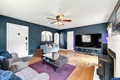 1010 Electric Av SE, Salem, OR 97302 - Photo 8