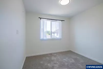 538 S 7th St, Independence, OR 97351 - Photo 24
