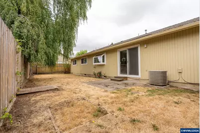 846 Royalty Dr NE, Salem, OR 97301 - Photo 4