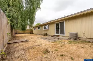 846 Royalty Dr NE, Salem, OR 97301 - Photo 4