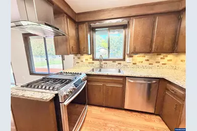 1583 NW Forestgreen Av, Corvallis, OR 97330 - Photo 20