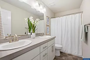 2621 NW Shadden Dr, McMinnville, OR 97128 - Photo 22