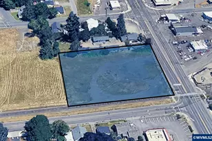 119 N Pacific Hwy, Woodburn, OR 97071 - Photo 1
