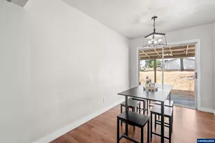 2330 E Ellendale Ave, Dallas, OR 97338 - Photo 8