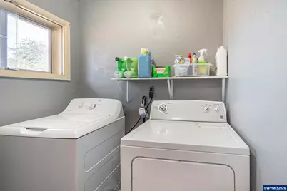 2330 E Ellendale Av, Dallas, OR 97338 - Photo 14