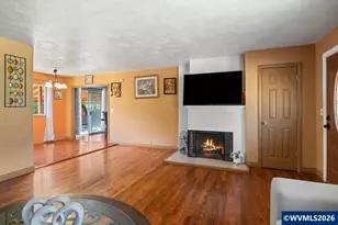 940 Johnson St, Woodburn, OR 97071 - Photo 6