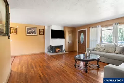 940 Johnson St, Woodburn, OR 97071 - Photo 8