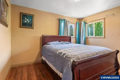 940 Johnson St, Woodburn, OR 97071 - Photo 18