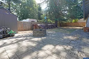 5060 Fir Dell Ct SE, Salem, OR 97306 - Photo 12