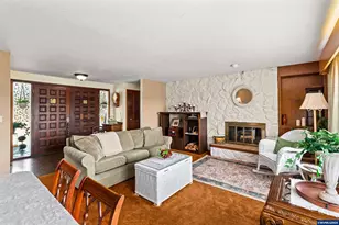 24312 Cardwell Hill Dr, Philomath, OR 97370 - Photo 6